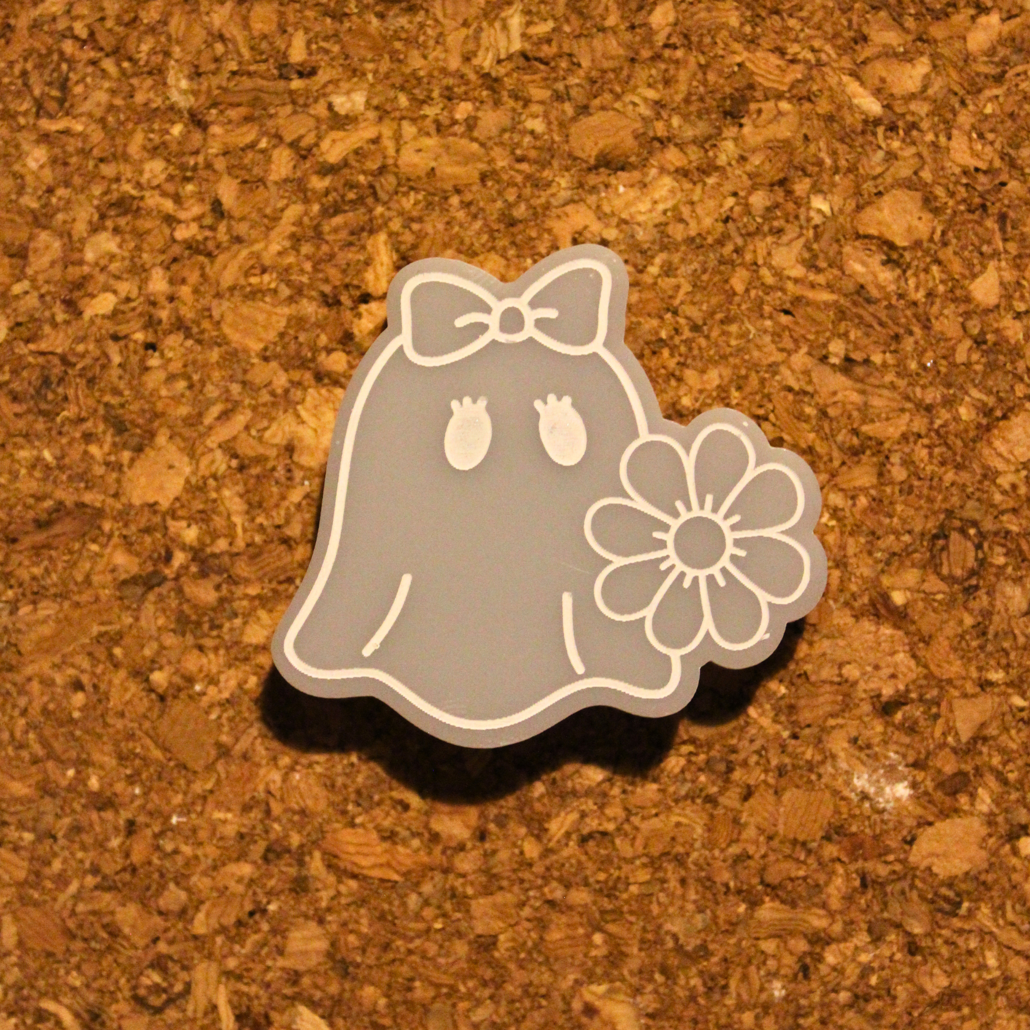 Ghost with flower pin - Image 4