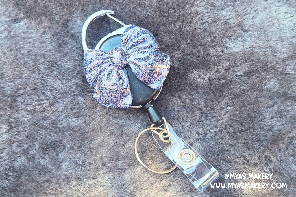 Starry Night Bow Badge Reel